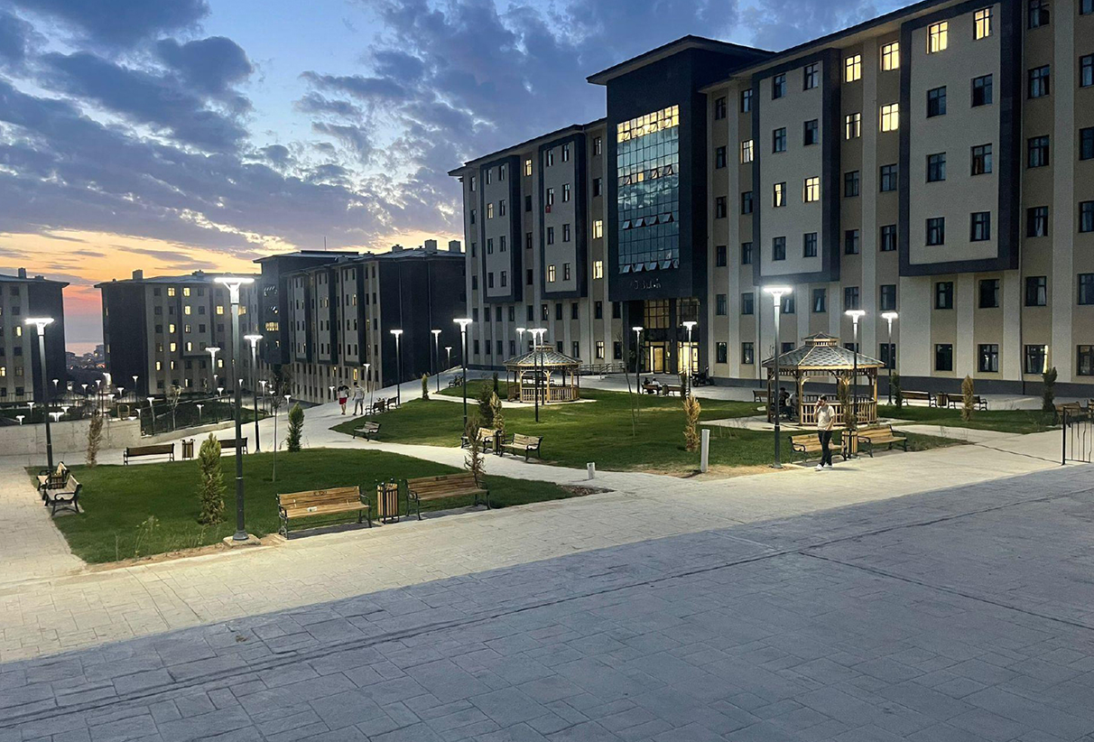 İSTANBUL İLİ MALTEPE İLÇESİ 3500 KİŞİLİK ÖĞRENCİ YURDU İLE SOSYAL TESİS İNŞAATLARI İLE ALTYAPI VE ÇEVRE DÜZENLEMESİ